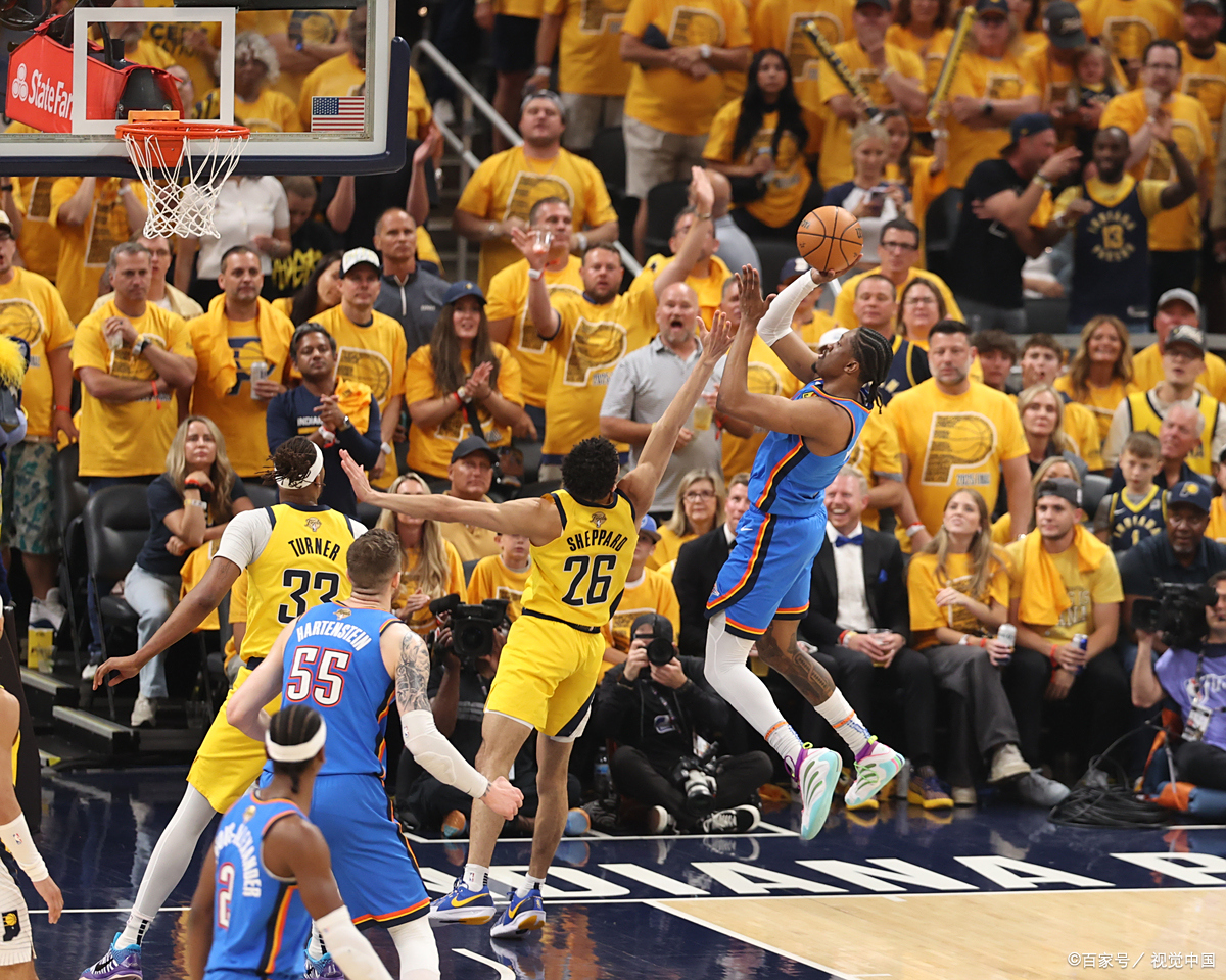 清晨洛杉矶湖人备战德甲,临场应变细节曝光,态度坚定,团队化学反应显著的简单介绍 清晨洛杉矶湖人备战德甲,临场应变细节曝光,态度坚定,团队化学反应显著的简单介绍